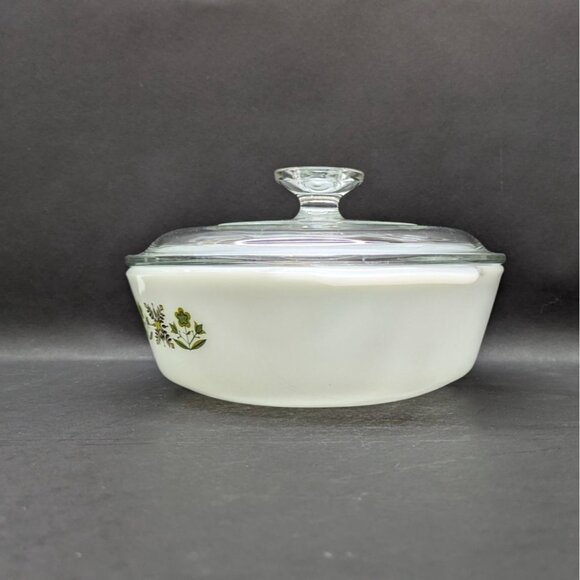 Anchor Hocking Fire King Round 2 Qt. Covered Casserole Dish Glass Vintage - Picture 6 of 16